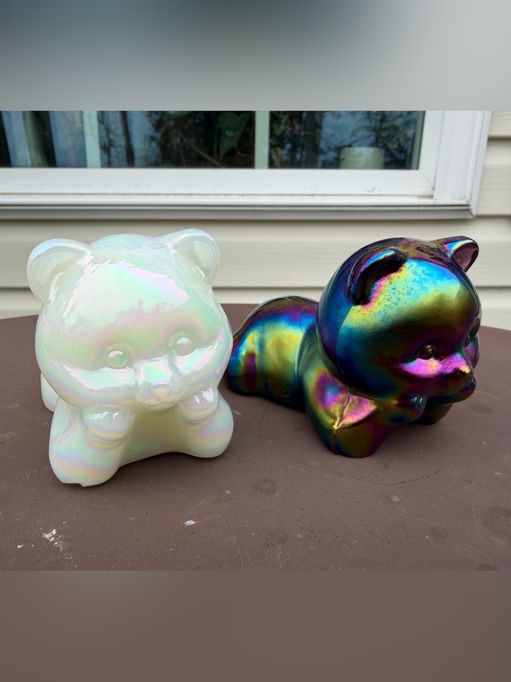 Fenton “Lost in Thought” Daydreaming Bear Figurine Opal Plum Carnival Iridescent
